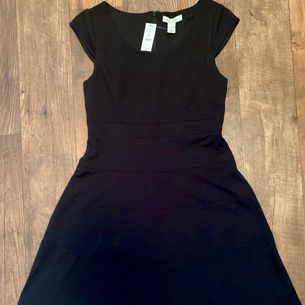 Brand new White House Black Market Dress Sz 6